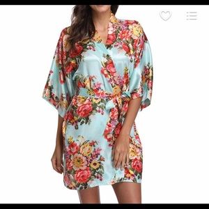 Women’s Floral Robe
